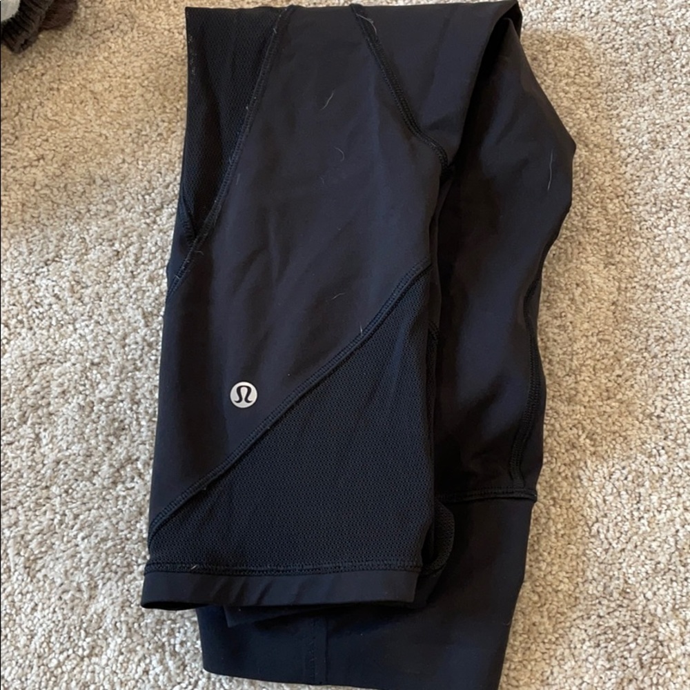 Lululemon leggings-high waisted 3/4 length